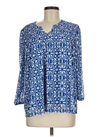 North Style 3/4 Sleeve Blouse (view 1)