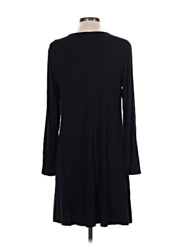 Old Navy Casual Dress (view 2)