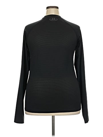 Under Armour Long Sleeve T-Shirt (view 2)
