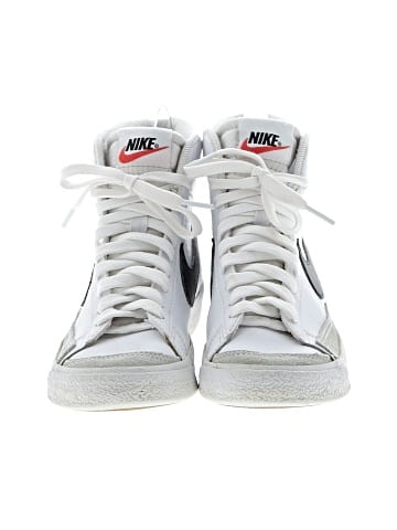 Nike Sneakers (view 2)