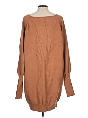 Fantastic Fawn Pullover Sweater (view 2)