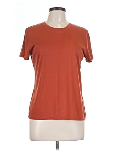 Vince. Short Sleeve T-Shirt (view 1)