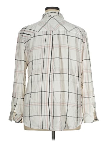 Chico's Long Sleeve Button-Down Shirt (view 2)