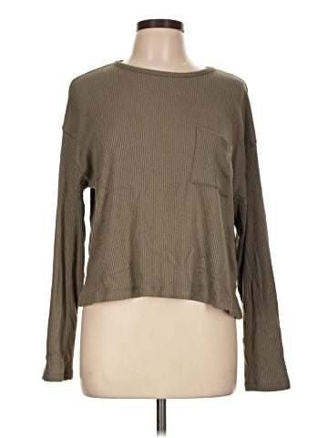 American Eagle Outfitters Pullover Sweater (view 1)