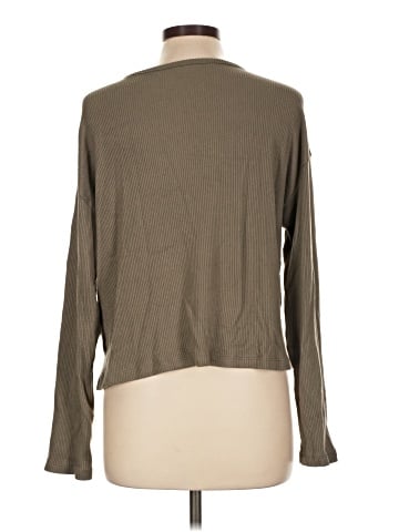 American Eagle Outfitters Pullover Sweater (view 2)