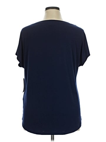 Chico's Short Sleeve T-Shirt (view 2)