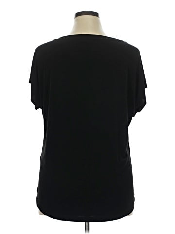 Chico's Short Sleeve T-Shirt (view 2)