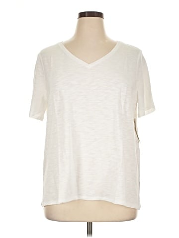 Chico's Short Sleeve T-Shirt (view 1)