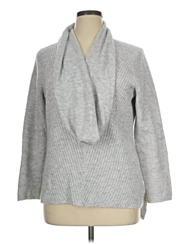 Liz Claiborne Turtleneck Sweater (view 1)