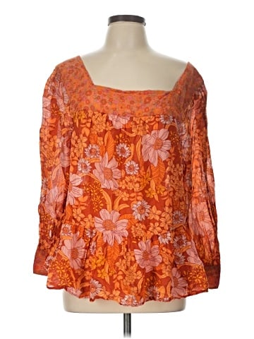 American Eagle Outfitters 3/4 Sleeve Blouse (view 1)