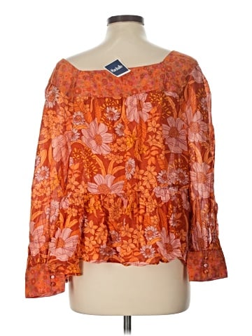 American Eagle Outfitters 3/4 Sleeve Blouse (view 2)