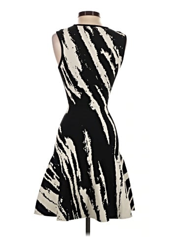 Ohne Titel Cocktail Dress (view 2)
