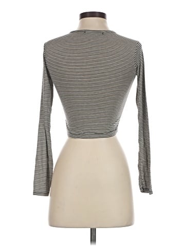 Brandy Melville Long Sleeve Turtleneck (view 2)