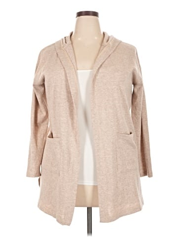 Agnes & Dora Cardigan (view 1)