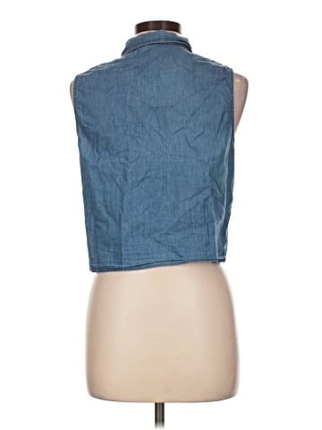 Timing Sleeveless Button-Down Shirt (view 2)