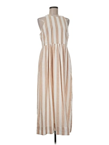 Crown & Ivy Casual Dress (view 1)