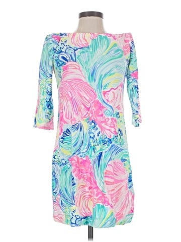 Lilly Pulitzer 3/4 Sleeve T-Shirt (view 1)