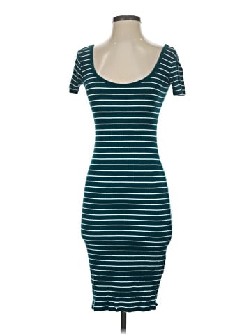 Forever 21 Casual Dress (view 1)