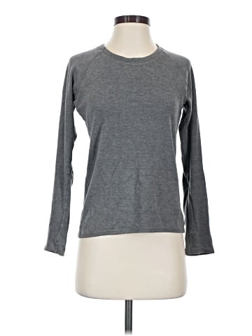 Uniqlo 3/4 Sleeve T-Shirt (view 1)