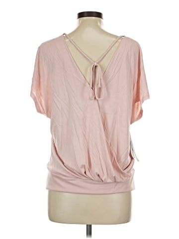 The Limited Short Sleeve Top (view 2)