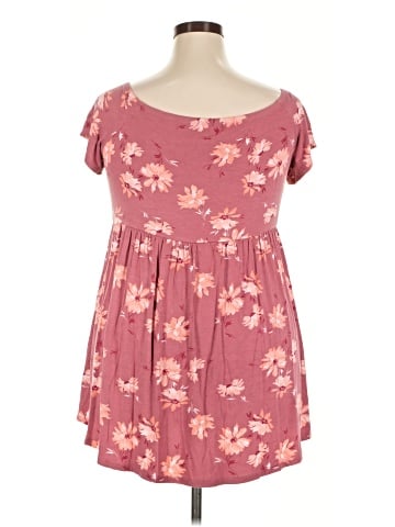 Torrid Short Sleeve Button-Down Shirt (view 2)