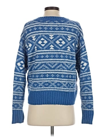 American Eagle Outfitters Pullover Sweater (view 2)