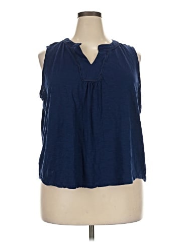 St. John's Bay Sleeveless T-Shirt (view 1)