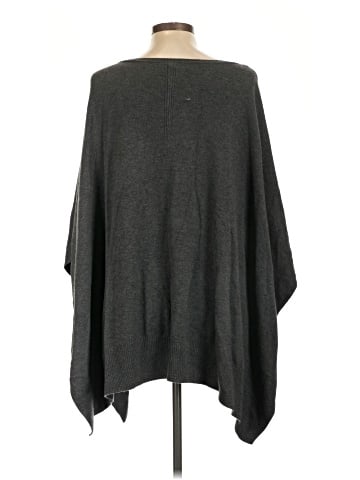Soma Poncho (view 2)