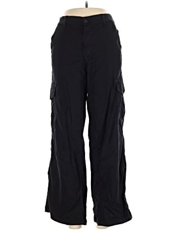 American Eagle Outfitters Cargo Pants (view 1)