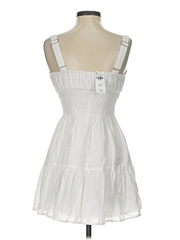 Abercrombie & Fitch Casual Dress (view 2)