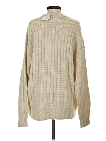 American Eagle Outfitters Pullover Sweater (view 2)