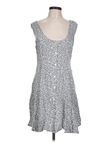 Old Navy Casual Dress (view 1)