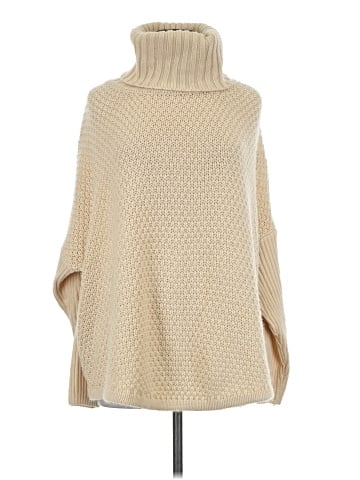 Doe & Rae Poncho (view 1)