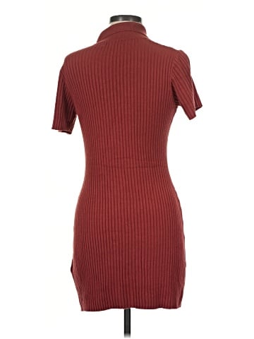 Urban Outfitters Casual Dress (view 2)