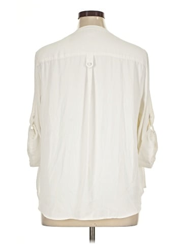 Torrid 3/4 Sleeve Blouse (view 2)