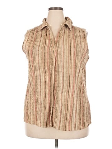 St. John's Bay Sleeveless Button-Down Shirt (view 1)