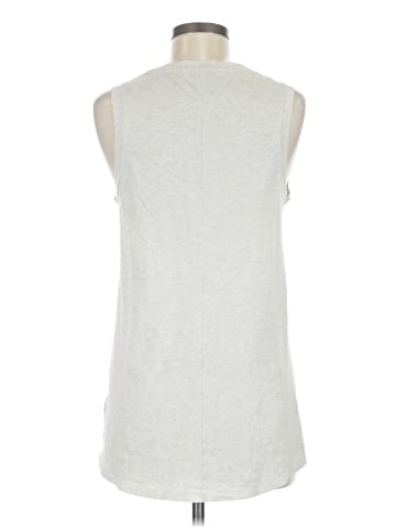 Gap Sleeveless Top (view 2)