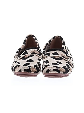 Unbranded Flats (view 2)