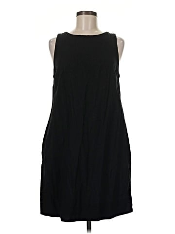 Old Navy Casual Dress (view 1)