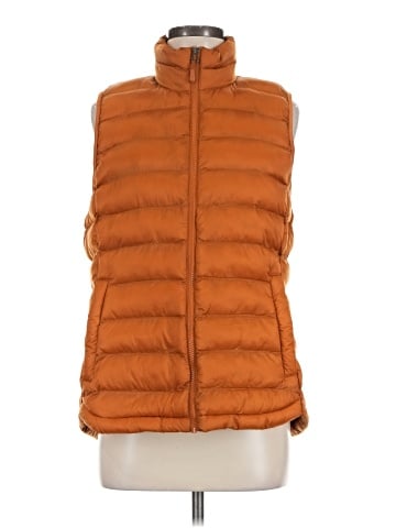 32 Degrees Vest (view 1)