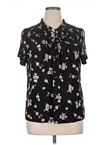 Kaileigh Short Sleeve Blouse (view 1)