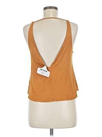 Angie Sleeveless Blouse (view 2)