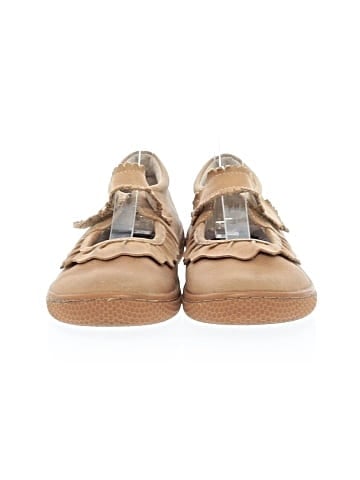 Livie & Luca Flats (view 2)
