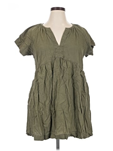Universal Thread Casual Dress (view 1)