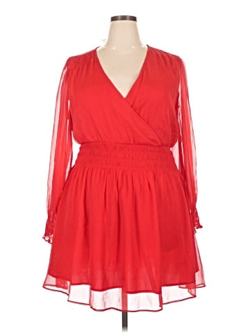 Ann Taylor LOFT Cocktail Dress (view 1)