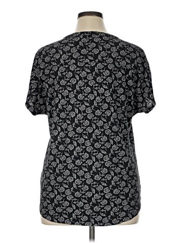 Old Navy Short Sleeve Blouse (view 2)