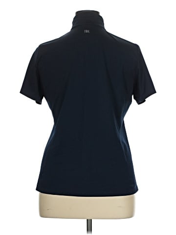 Tail Short Sleeve Top (view 2)