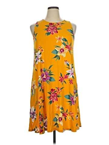 Old Navy Casual Dress (view 1)