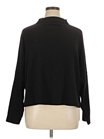 Glo Fashion Turtleneck Sweater (view 1)