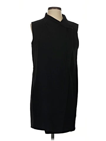 Vince. Sleeveless Top (view 1)